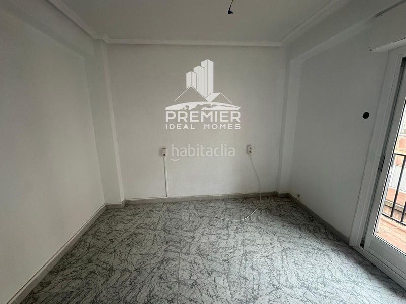 Foto 003cbf7d-d3bb-41c3-8367-941ab0ecfdfa. Rent flat in Las Trescientas-San Francisco-Ciudad Vergel Elda