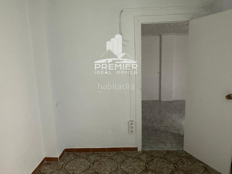 Foto c766b9fe-cab4-41e5-987e-485822ccfcf2. Rent flat in Las Trescientas-San Francisco-Ciudad Vergel Elda