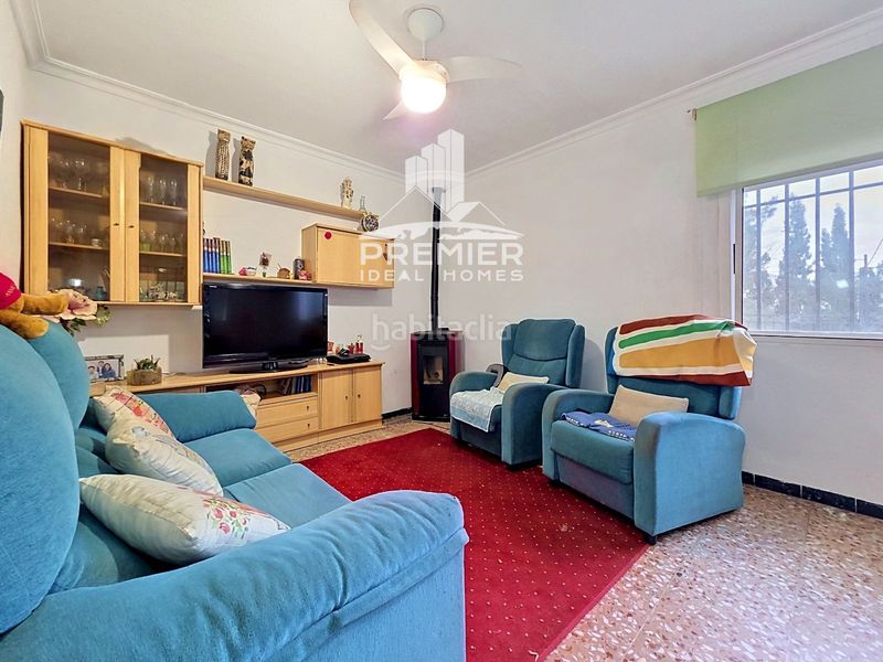 Foto 10334733-dd46-4340-acba-8277f97462c7. Chalet con piscina in Campo Alto-Club de Campo Elda