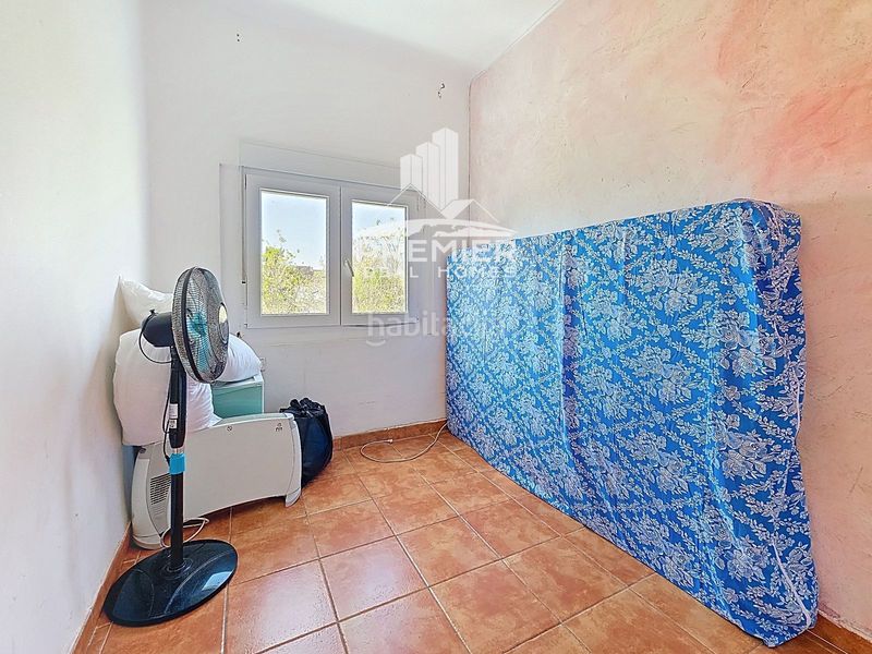 Foto f137f548-a7ae-4e76-aa84-e603f6b160d3. Lloguer pis amb calefacció a Fraternidad Elda