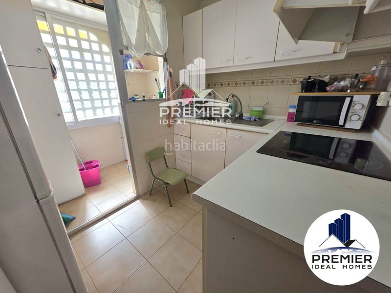 Foto ae1b5d60-fee4-495c-943f-7f1092251a34. Casa adossada amb calefacció aparcament piscina a Elche / Elx