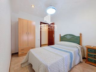 Location Appartement  Toledo. Se alquila habitaciones en piso de 4 dormitorios en petrer