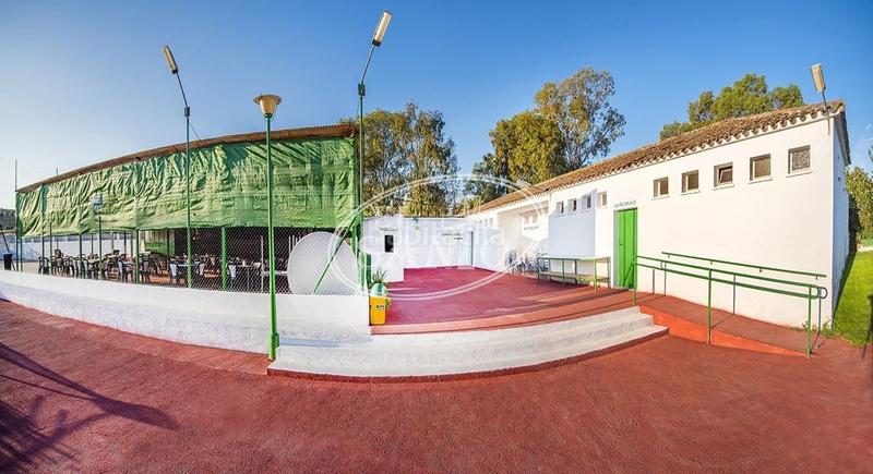 Foto 0c50a376-a129-4466-9cf3-ee44e5fea0bc. Edificio complejo hostelero y , toledo. en Oropesa