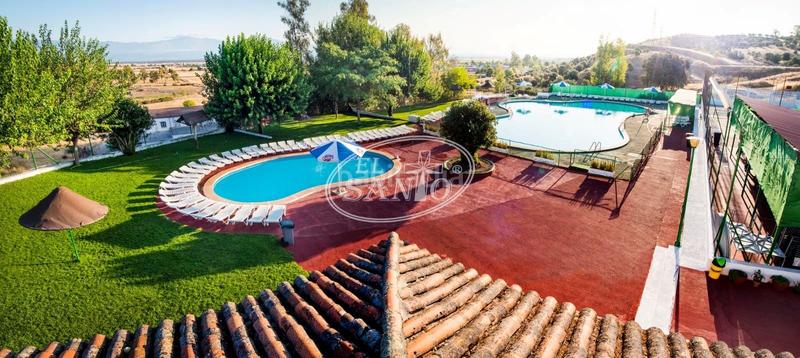 Foto 6008fe21-0631-47df-819a-641746b93871. Edificio complejo hostelero y , toledo. en Oropesa
