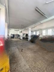 Local Comercial a Campo de la Verdad - Miraflores. Local junto a calahorra.