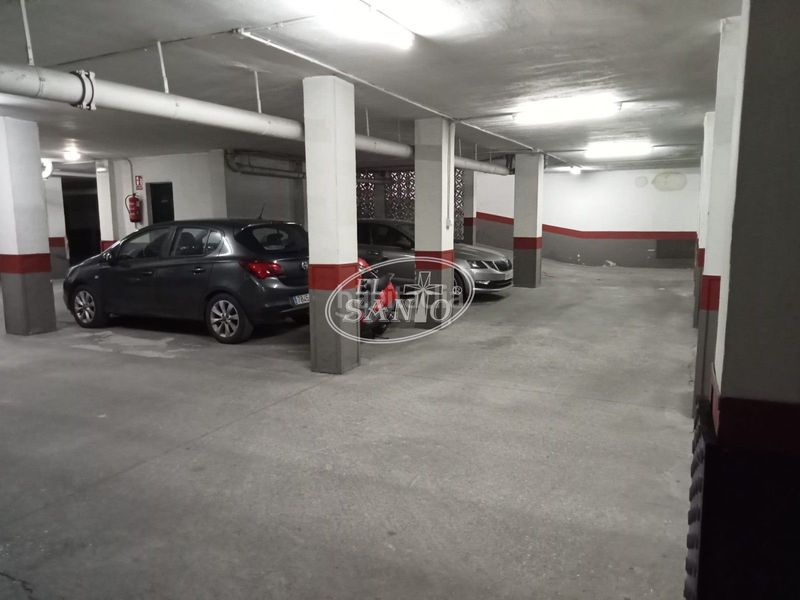 Foto 58e1f40d-f86f-4bc6-8ed5-bf1f481f6f00. Parking coche plaza garaje en avda. rabanales en Sagunto - Edisol Córdoba