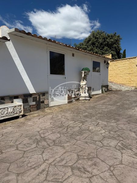Foto dd17758d-0194-4cdf-804c-320ec8f8ea94. Xalet amb aparcament piscina a Alcolea Córdoba