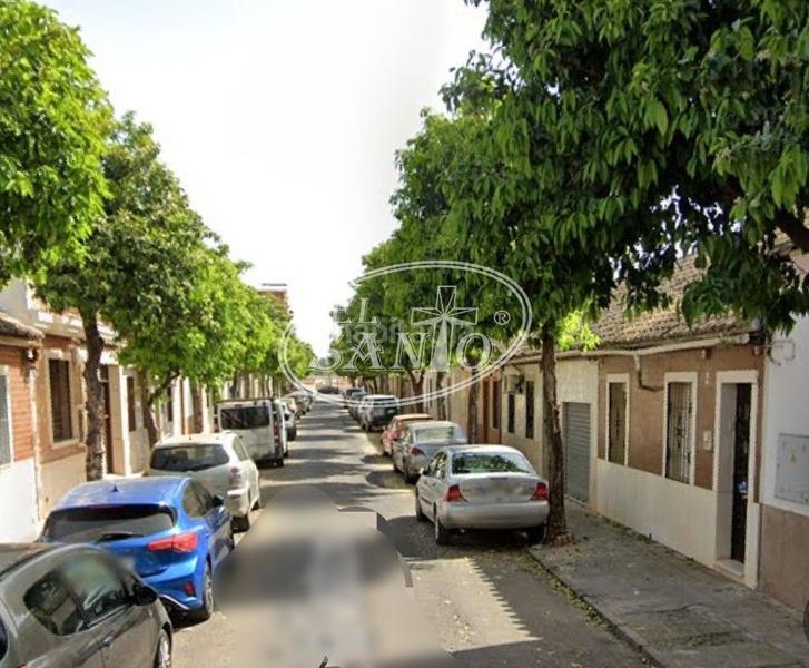 Foto 3462bbc5-144a-473e-a7d5-77dfa67b078d. Casa in Campo de la Verdad - Miraflores Córdoba