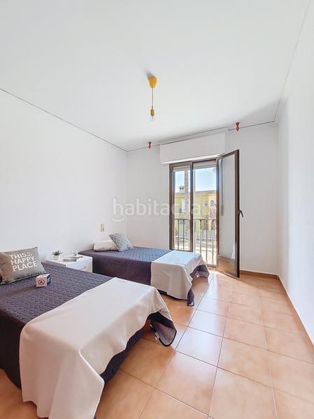 Foto de62c4c1-be0f-4be3-b70f-65e7602b3ec7. Casa adosada en Poblets (els)