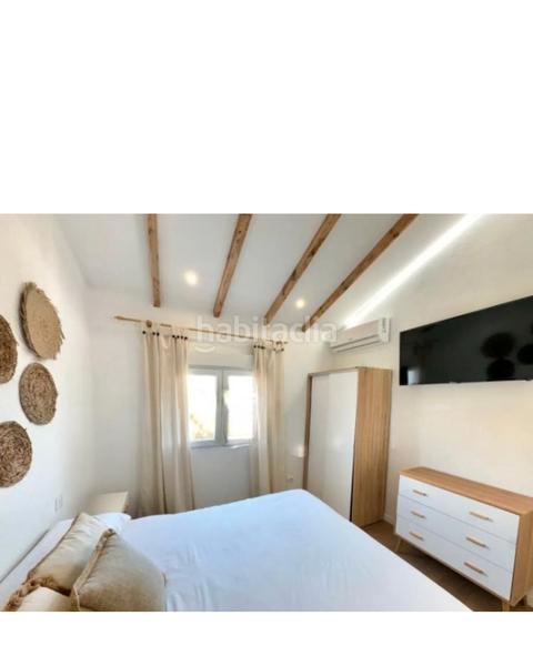 Foto 0b0526f4-0c34-4418-8b89-c16c716e8984. Chalet con piscina in La Pedrera-Vessanes Dénia