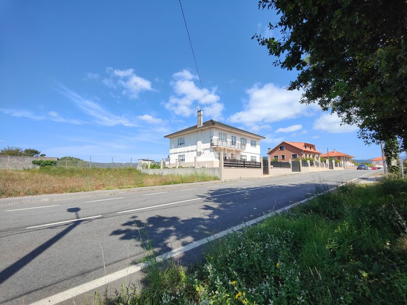 Foto 86d903ef-b5fa-4016-a375-e12728ef90f3. Terreno residenziale in aldea lustres 28 in Rianxo