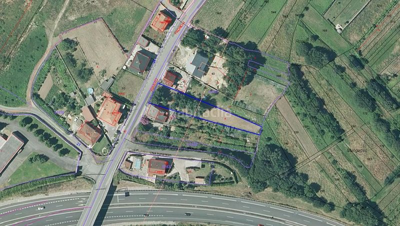 Foto ae8a44de-2009-4a7a-9509-09e7335d1151. Terreno residenziale in aldea lustres 28 in Rianxo