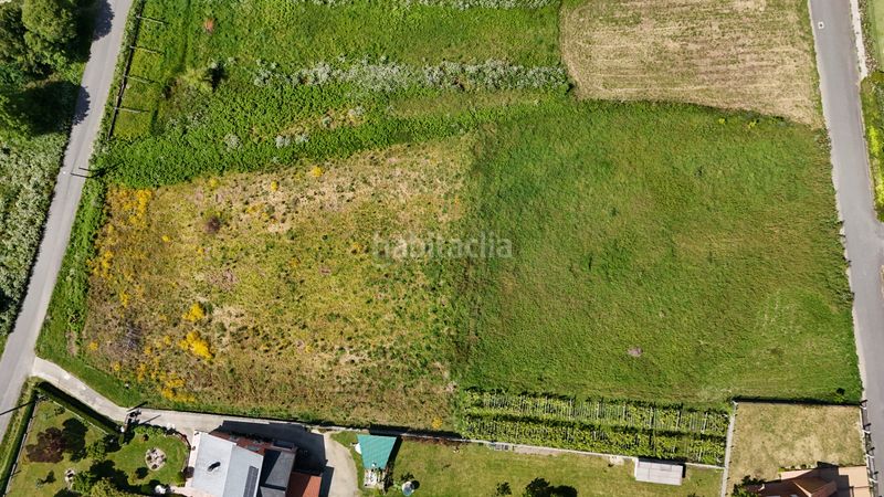 Foto 5268b343-aaf3-4947-95ca-701c5ebffd3e. Terreny residencial a Boiro