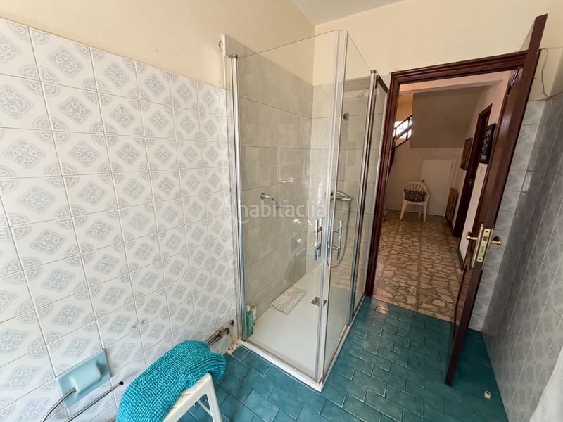 Foto efd57e0d-bdc8-4e88-b029-6b5f0ac2e53c. Casa a lugar té 125 a Rianxo