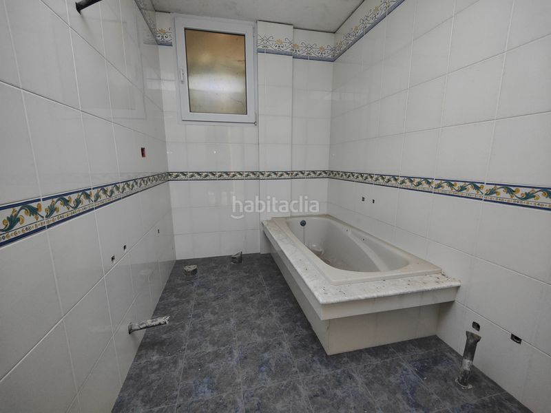 Foto fa5c0058-1c6e-4ac6-83e9-d7dbaf3c302c. Casa in aldea ourolo 23 in Rianxo