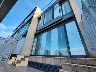 Maison jumelée à Arrabal carbaxales de abaixo 108. Adosado al lado naútico de rianxo