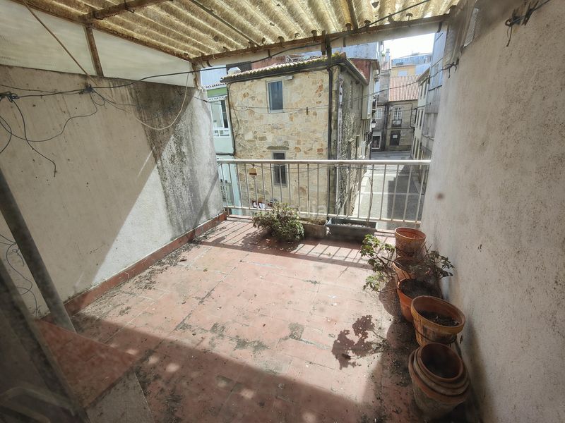 Foto b38b2c9d-7670-46c5-a666-68340dd32e3d. Maison jumelée dans rúa de abaixo 16 dans Rianxo