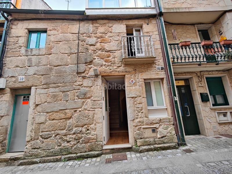 Foto 31d750a2-e941-42ae-a462-3d2cc3d45fa1. Casa pareada en rúa de arriba 5 casa en venta en calle de arriba al lado ayuntamiento en Rianxo