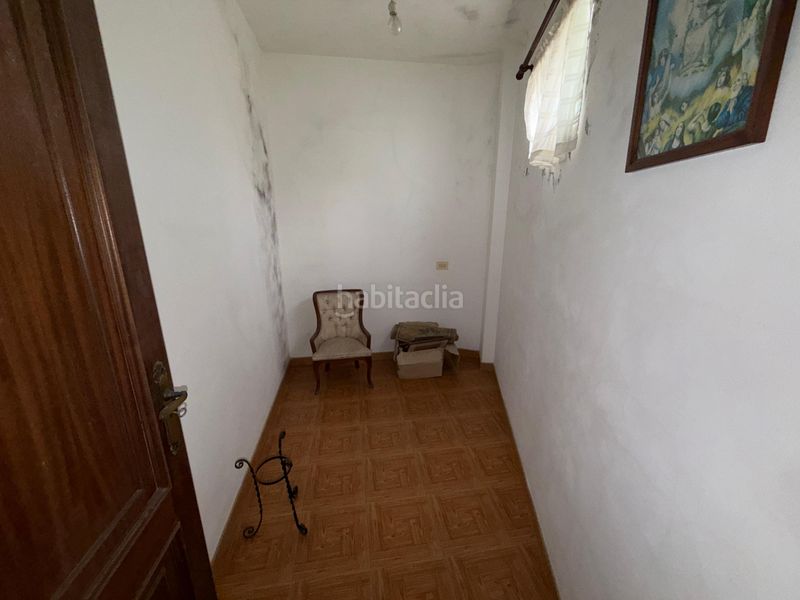 Foto 78f5cb8a-a723-4e1c-abc7-81e0c1130a44. Casa a rua carretera de tanxil 3 a Rianxo