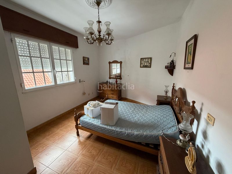 Foto 8f034679-9786-44d3-ae13-4f5b0453a429. Casa a rua carretera de tanxil 3 a Rianxo