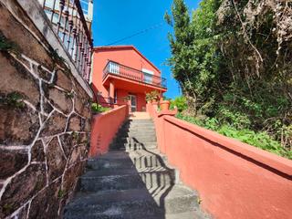 Maison à Aldea cortes 9. Casa con terreno y vistas al mar en as cortes - rianxo