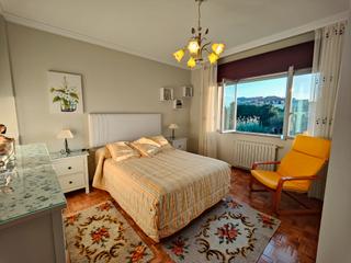 Maison à Dp-7201 42. Casa con jardín en venta en rianxiño