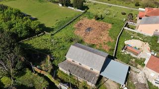Maison à Lugar outeiro 27. Casa para restaurar con amplio terreno