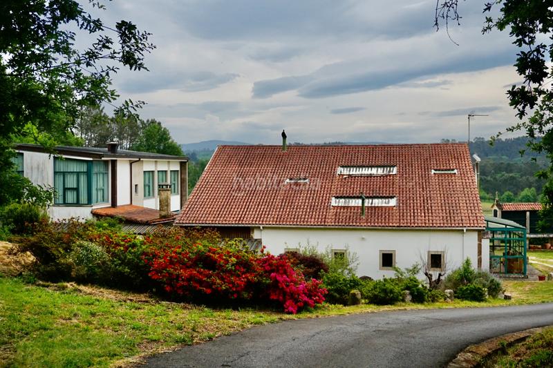 Foto c8330d45-2e9b-4389-9d6a-c7e4e2f2c854. Chalet en lugar paizas 9 espectacular propiedad en venta en Vedra