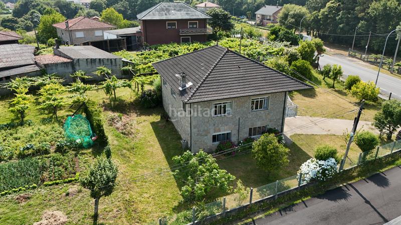 Foto 29b4548b-c1aa-423f-b280-d37c7c31f907. Casa a rua pousada 6 a Rianxo