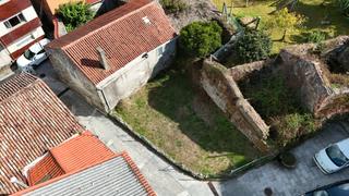Terreno residencial en Arrabal fincheira 84. Terreno urbano en venta en rianxo con proyecto de vivienda unifa