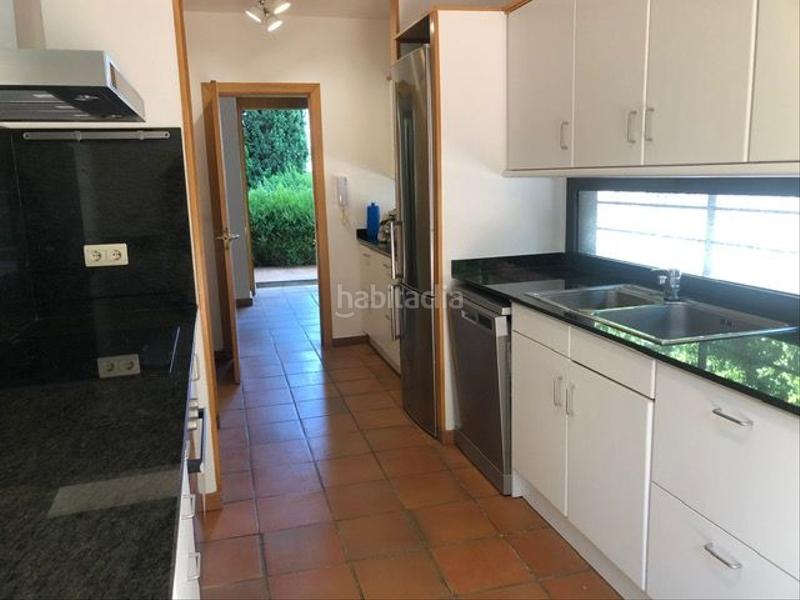 Foto 103dd157-8d6c-4845-8c72-c74dc71f582e. Rent chalet with fireplace heating parking pool in Caldes d´Estrac