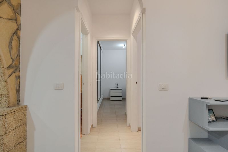 Foto cf97e904-c6db-4f3d-b87e-fa9e2f90c15a. Apartament amb calefacció a Valle San Lorenzo Arona