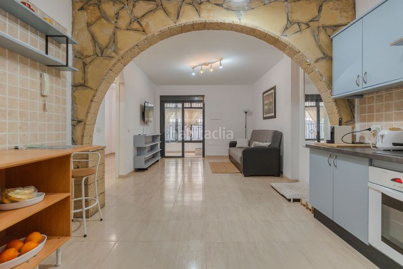 Foto d6935745-1f77-4201-a615-81d6c57a5591. Apartament amb calefacció a Valle San Lorenzo Arona