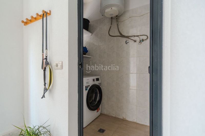 Foto f4686f3c-f5b8-4542-b322-5bcb07421e5a. Apartament amb calefacció a Valle San Lorenzo Arona