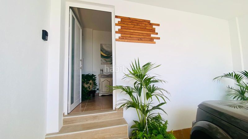 Foto d80af156-5c2f-4970-a8e4-5da6ab8c7e19. Casa 3 habitacioneschalet en Marazul - Ricasa Adeje