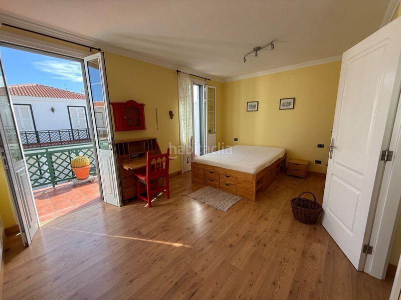 Foto 4c32bb77-c3d0-4c1b-8b5c-8f008027963d. Maison avec chauffage parking dans Arico