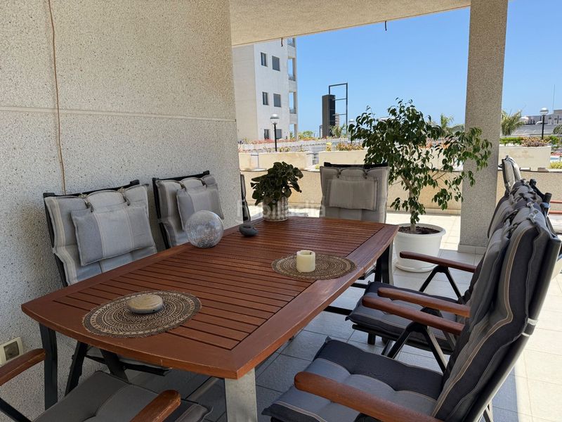 Foto 0ec29283-08f4-4a89-91f7-13d7d4fa04aa. Apartament amb piscina a Callao Salvaje - Playa Paraíso Adeje