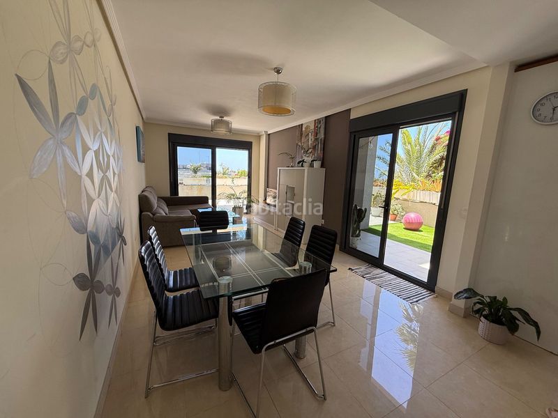 Foto 1c7d8b95-3d24-4b51-a28c-e24ade2684e5. Apartament amb piscina a Callao Salvaje - Playa Paraíso Adeje