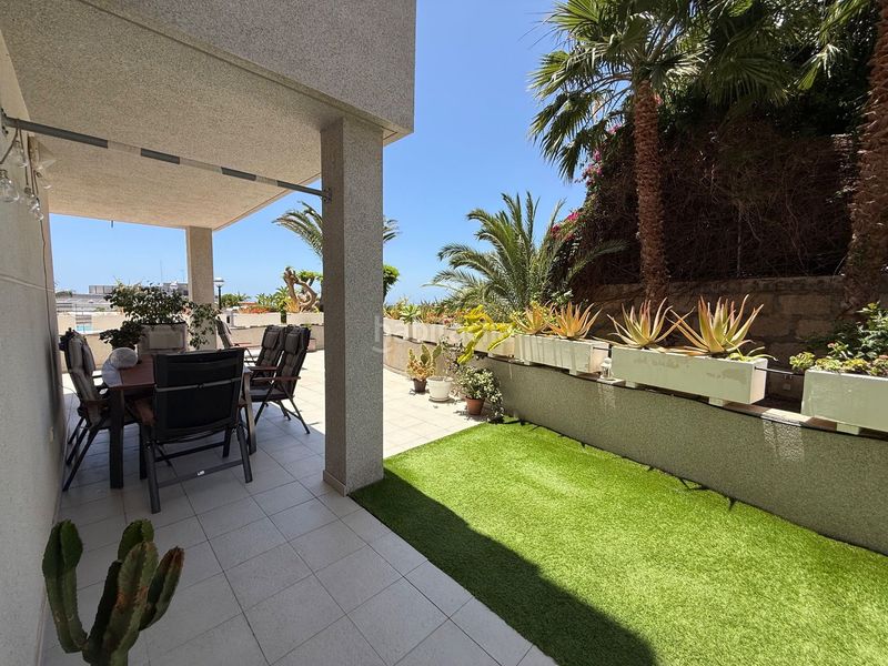 Foto 5c4f7cf0-be6d-48e0-8912-97b78aa2ec61. Apartament amb piscina a Callao Salvaje - Playa Paraíso Adeje