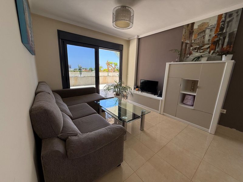 Foto c2736521-ccab-40d4-9887-0e145e1745a4. Apartament amb piscina a Callao Salvaje - Playa Paraíso Adeje