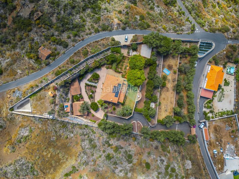 Foto 58de529e-9c89-40b4-bcfa-3e7e7536b2d7. Xalet amb calefacció a Arona pueblo Arona