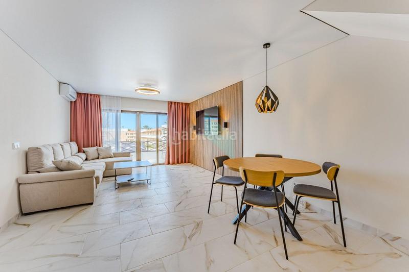 Foto b6da5629-f03d-43a3-80b6-050fb3318688. Zweistöckige wohnung mit pool in Costa del Silencio Arona