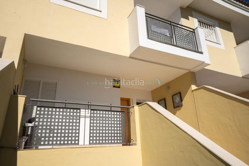 Foto 5cdd6bfd-d026-4495-8930-a3b61bcef59c. Casa adossada amb piscina a Playa Fañabé Alto Adeje
