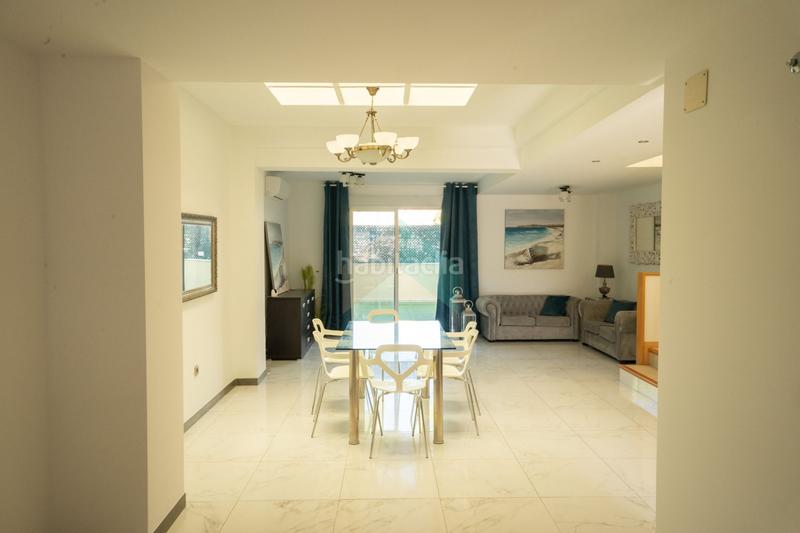 Foto ab2b14c5-6281-4958-9ea3-bb0474439d9b. Casa adossada amb piscina a Playa Fañabé Alto Adeje