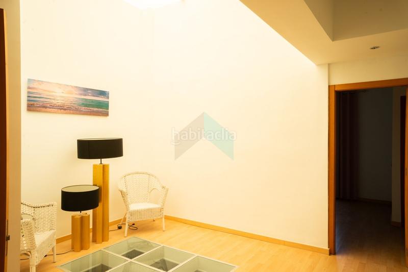 Foto ed7178a9-fe8b-49c5-9066-58e55d604b51. Casa adossada amb piscina a Playa Fañabé Alto Adeje