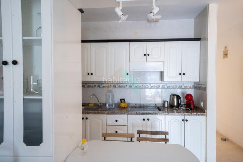 Foto 64ffe590-f2ff-41b9-961b-5c7077d99c40. Apartamento  luminoso en venta en tenerife sur con terraza privada y piscina comunitaria en Arona
