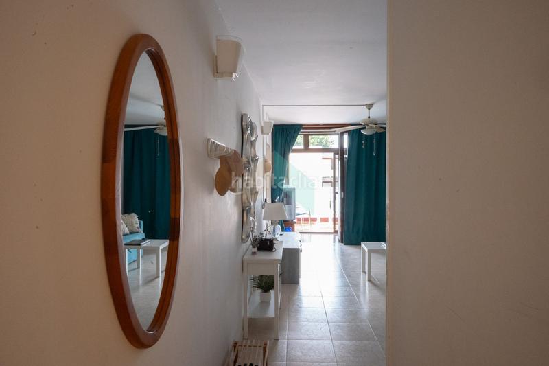 Foto cf0c1e46-0637-479a-ba70-386e42f3a5bc. Apartamento  luminoso en venta en tenerife sur con terraza privada y piscina comunitaria en Arona