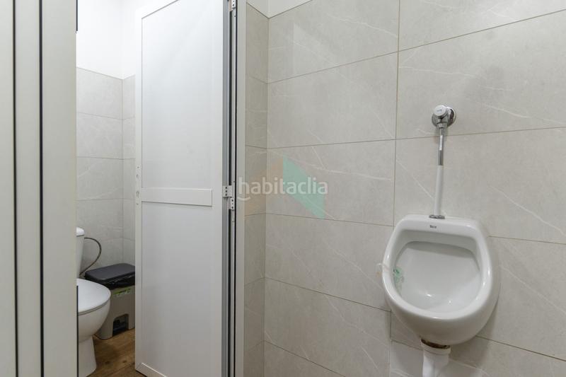 Foto 0f45b58f-b17e-457e-8597-5be9c9318063. Local commercial dans Playa de las Américas Arona