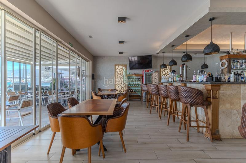 Foto b99d8d58-10c6-42fd-beb9-fd7d45d23a85. Local commercial dans Playa de las Américas Arona