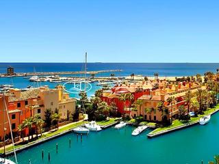 Pis a Puerto de Sotogrande-La Marina. Fabuloso apartamento en venta en la marina de sotogrande, san ro